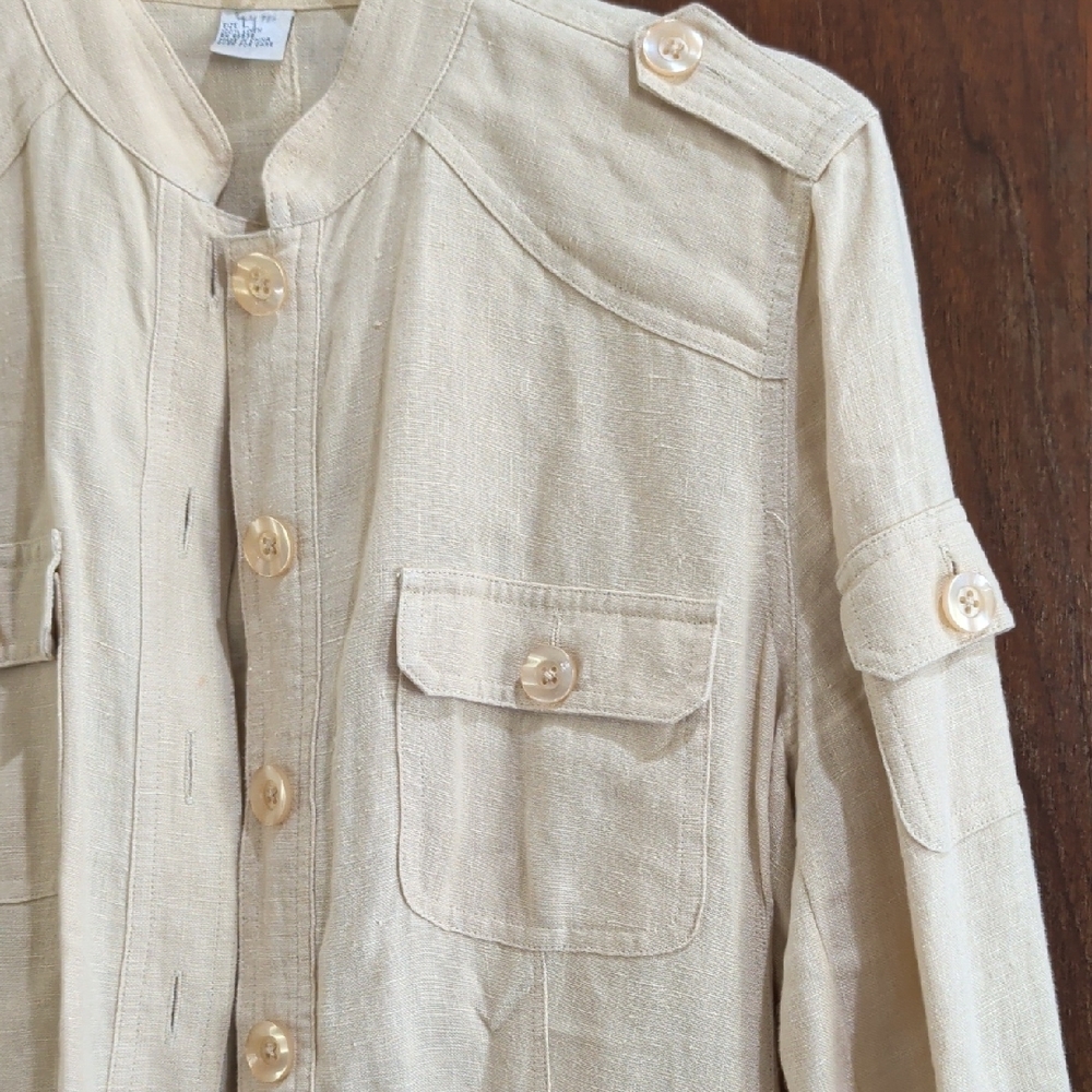 Utility Jacket in Light Tan - Picture 3 of 7